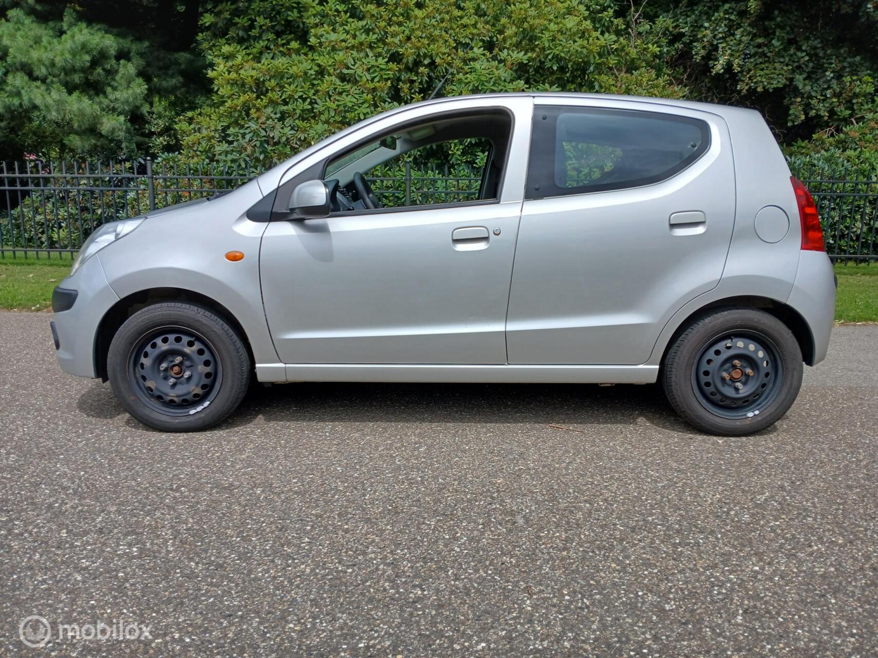 Foto van Nissan Nissan Pixo