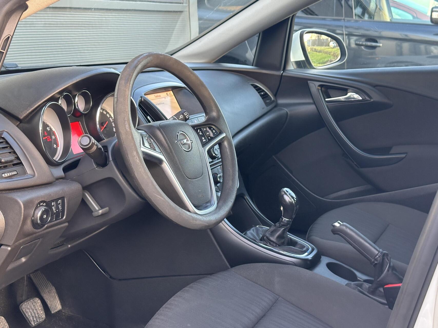 Foto van Opel Astra Sports Tourer