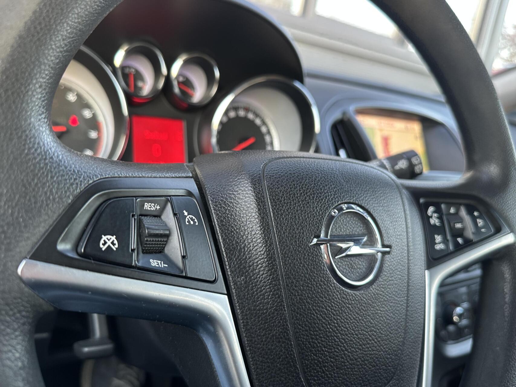 Foto van Opel Astra Sports Tourer