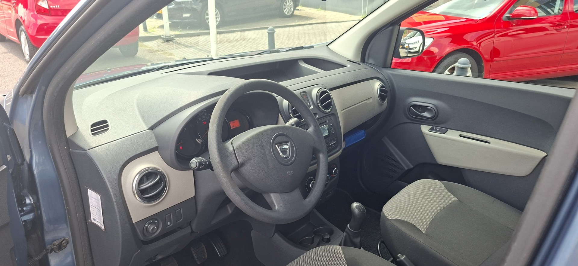 Foto van Dacia Dokker