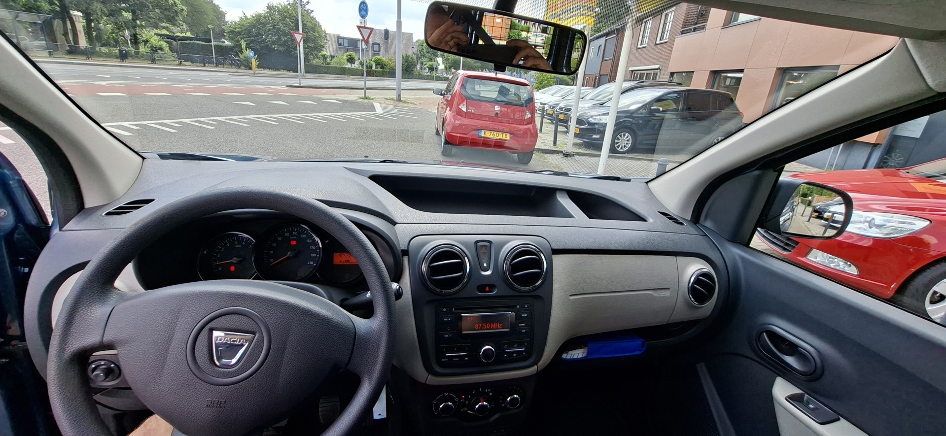 Foto van Dacia Dokker