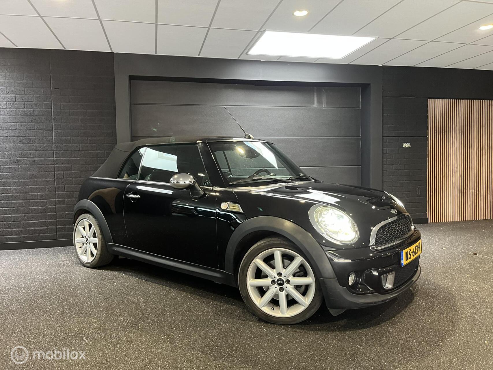 Foto van Mini Cooper S Cabrio