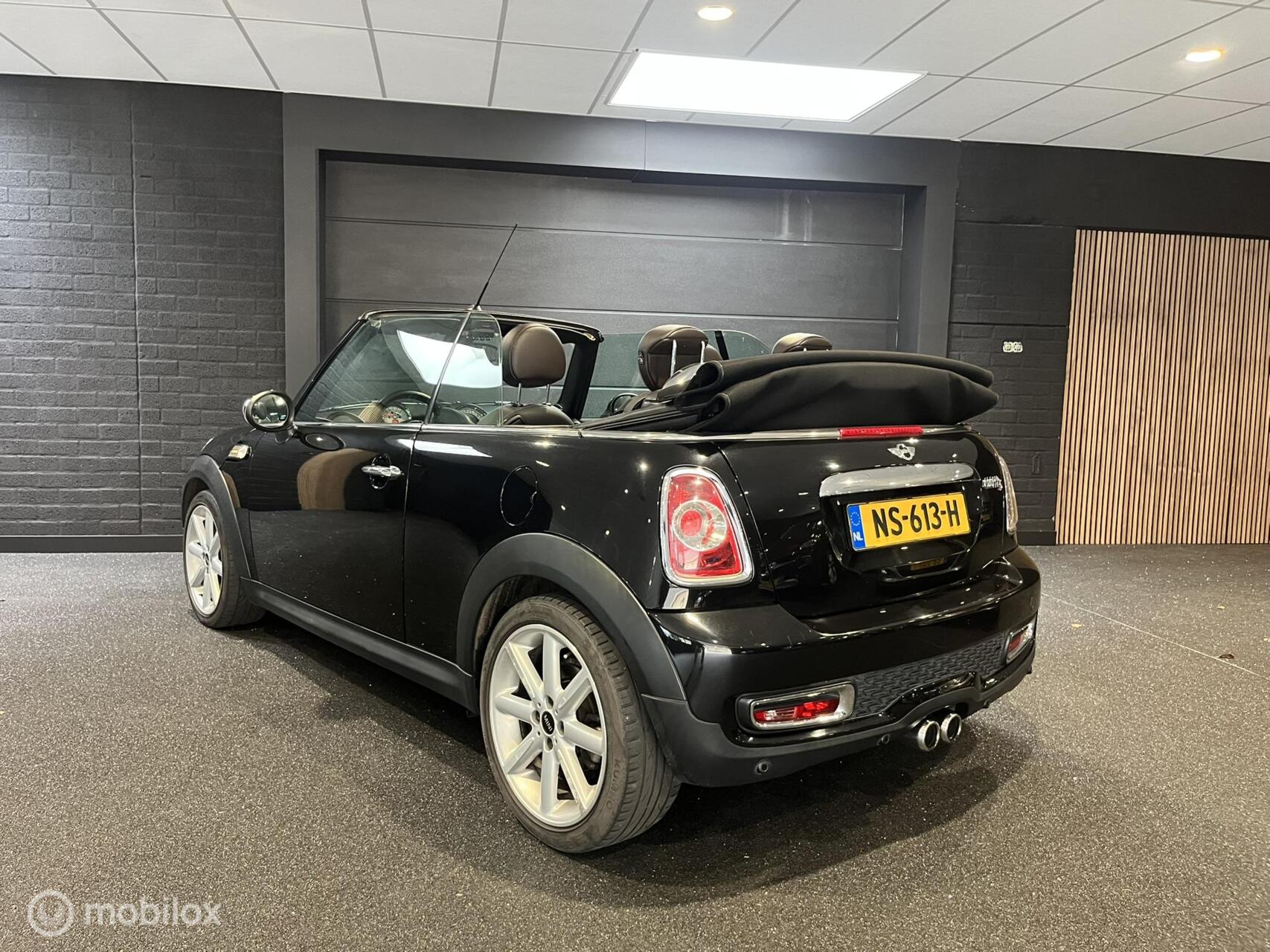 Foto van Mini Cooper S Cabrio