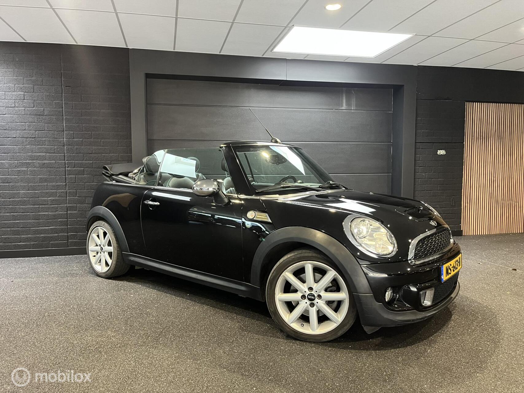 Foto van Mini Cooper S Cabrio