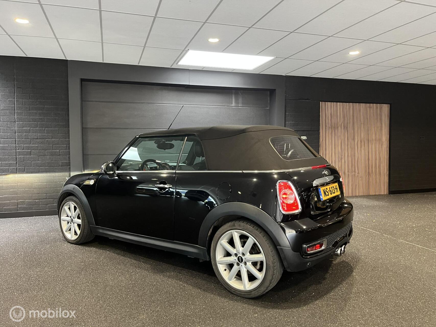 Foto van Mini Cooper S Cabrio