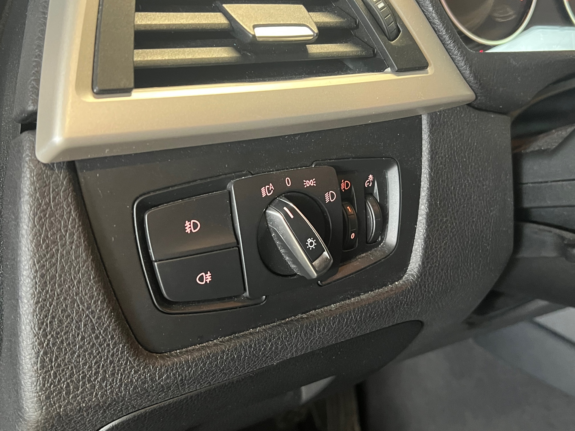 Foto van BMW 318i