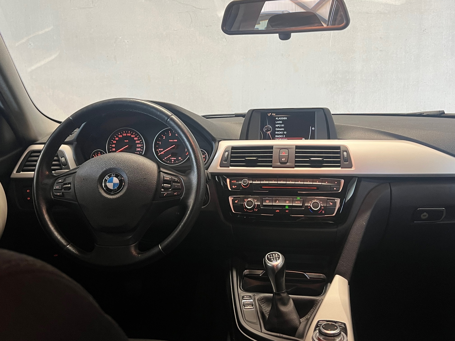Foto van BMW 318i
