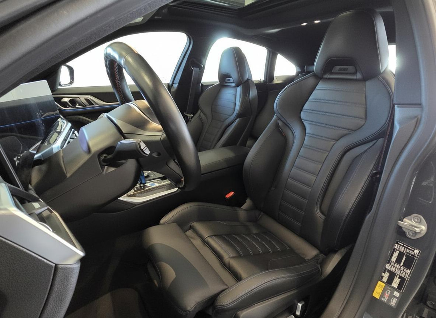 Foto van BMW I4 M50