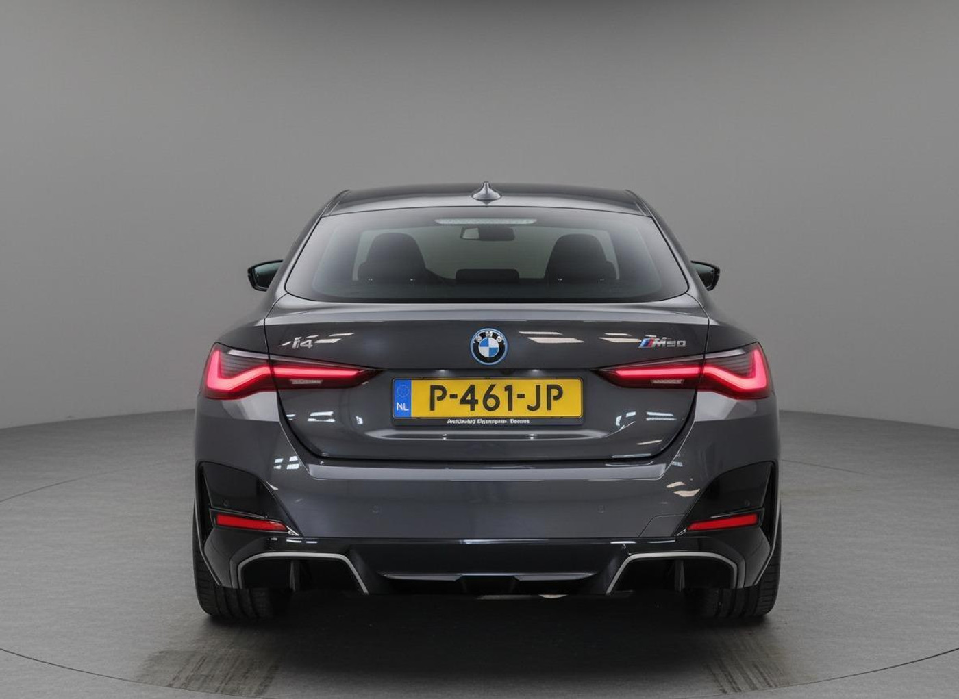Foto van BMW I4 M50