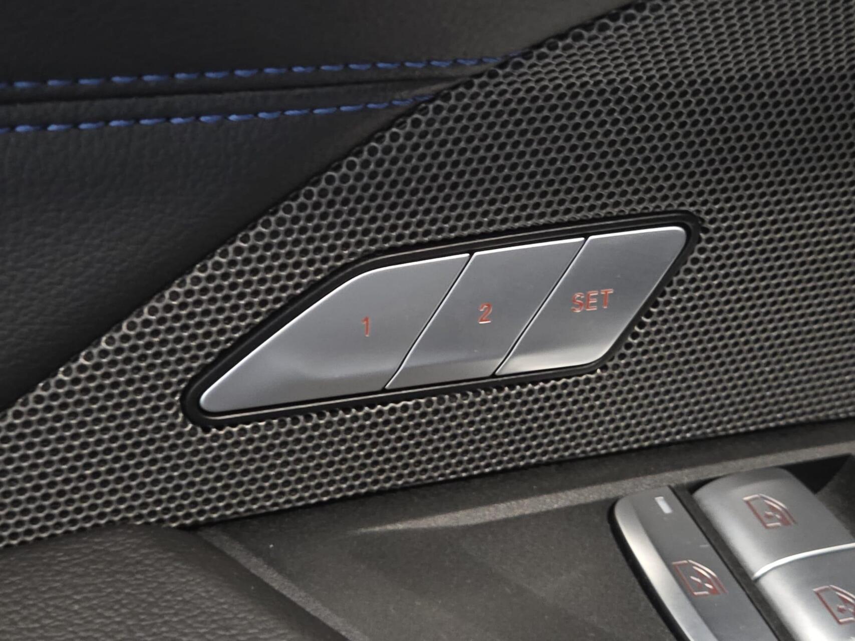 Foto van BMW I4 M50
