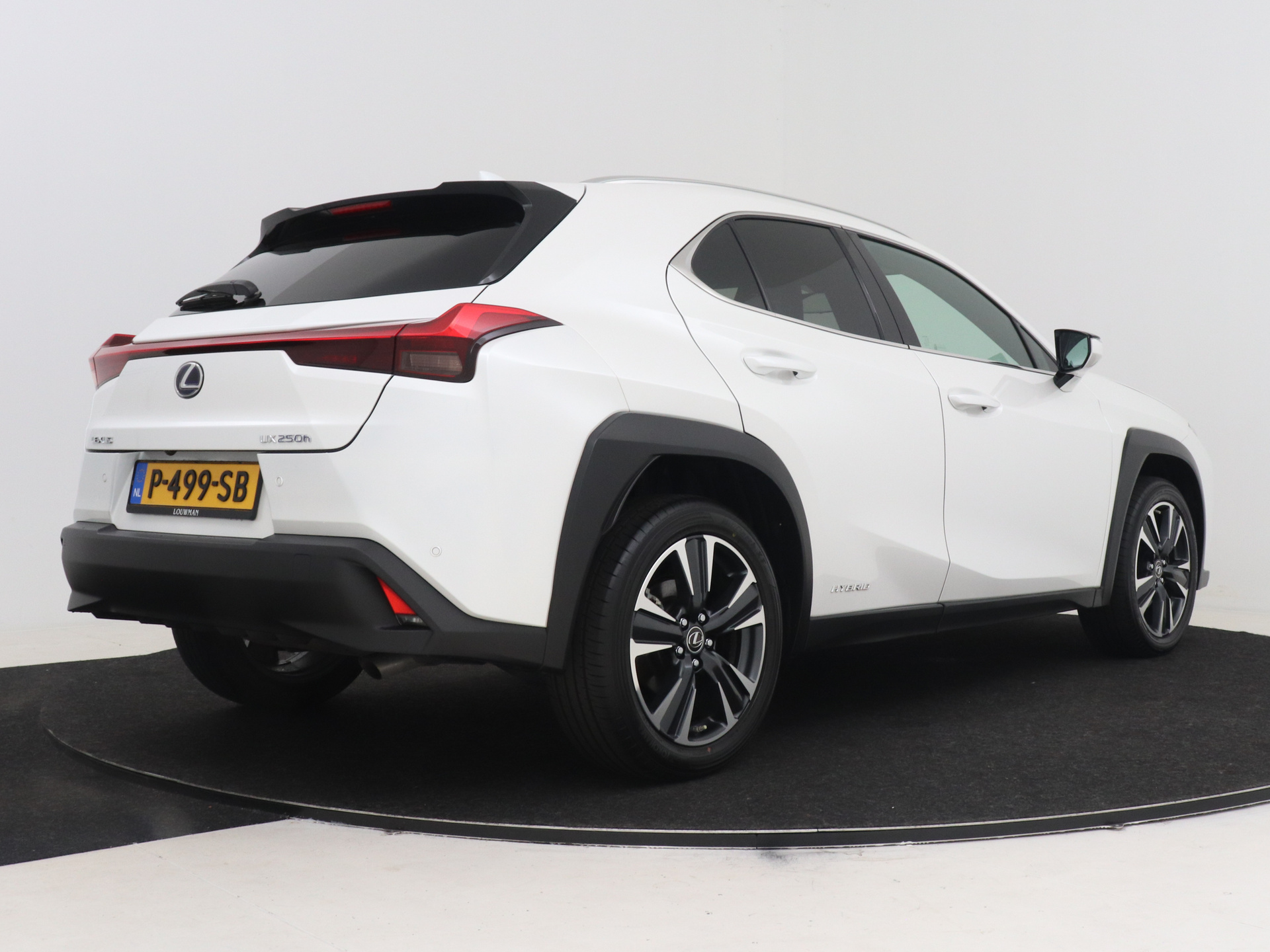 Foto van Lexus Lexus Ux250h