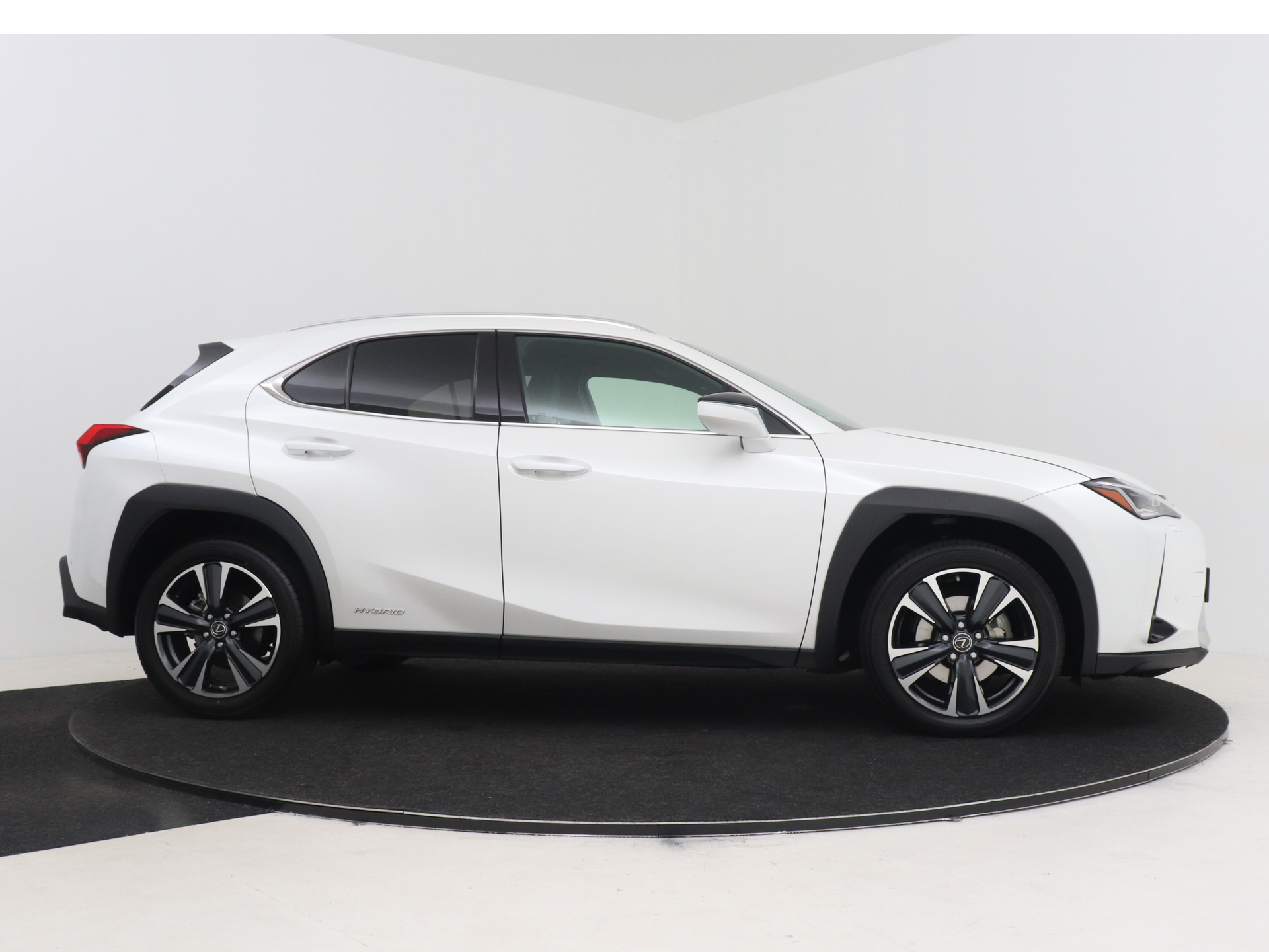 Foto van Lexus Lexus Ux250h