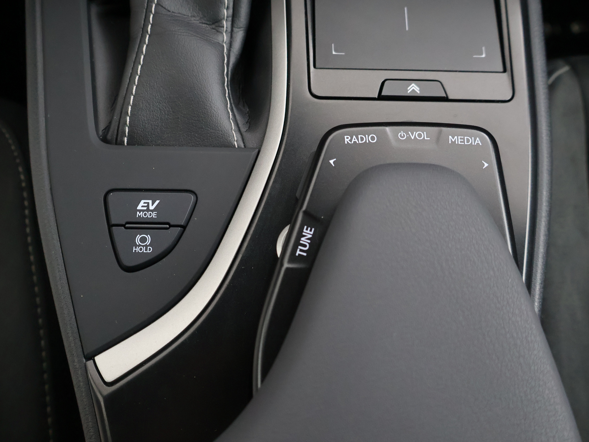 Foto van Lexus Lexus Ux250h