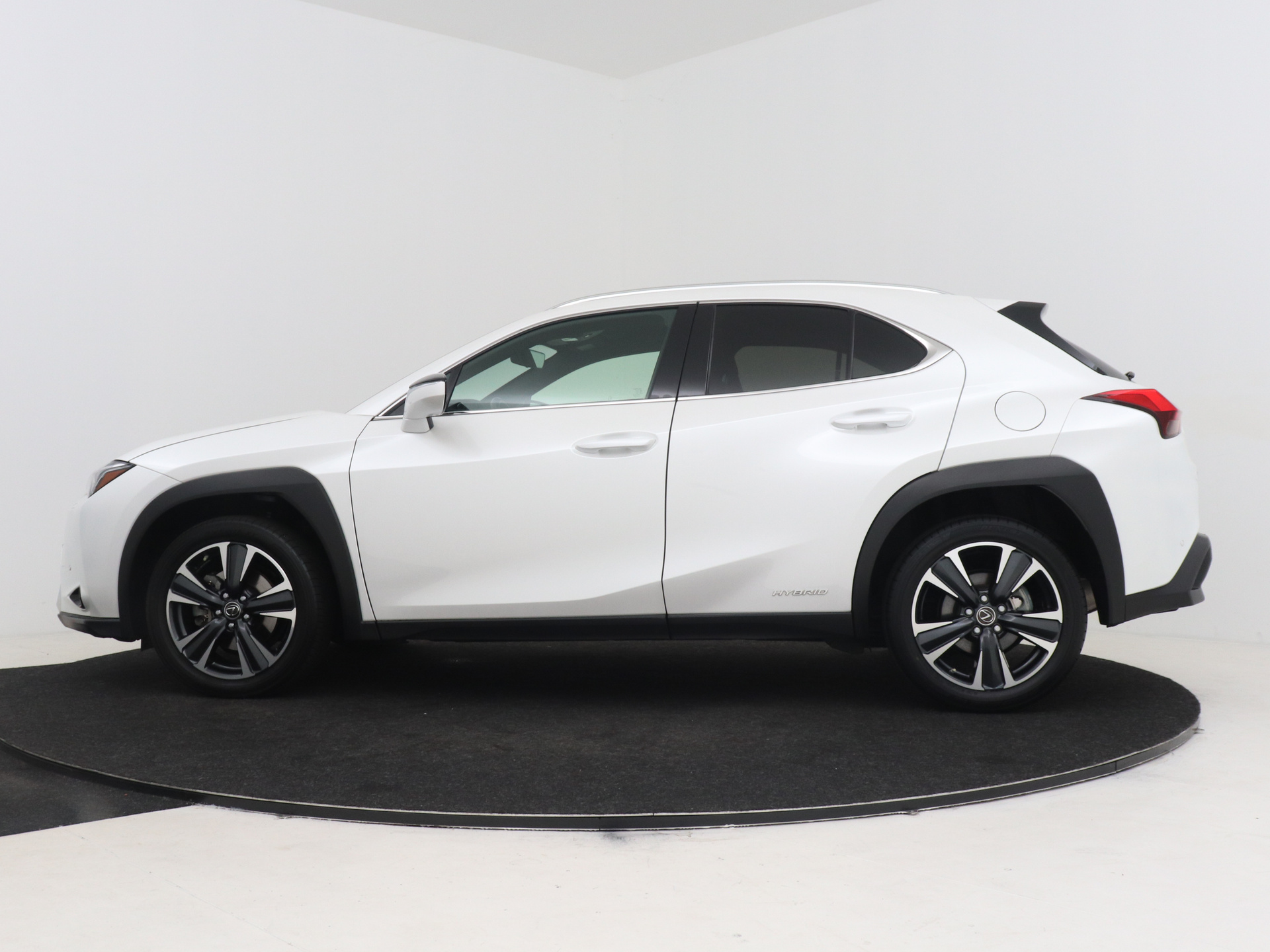 Foto van Lexus Lexus Ux250h