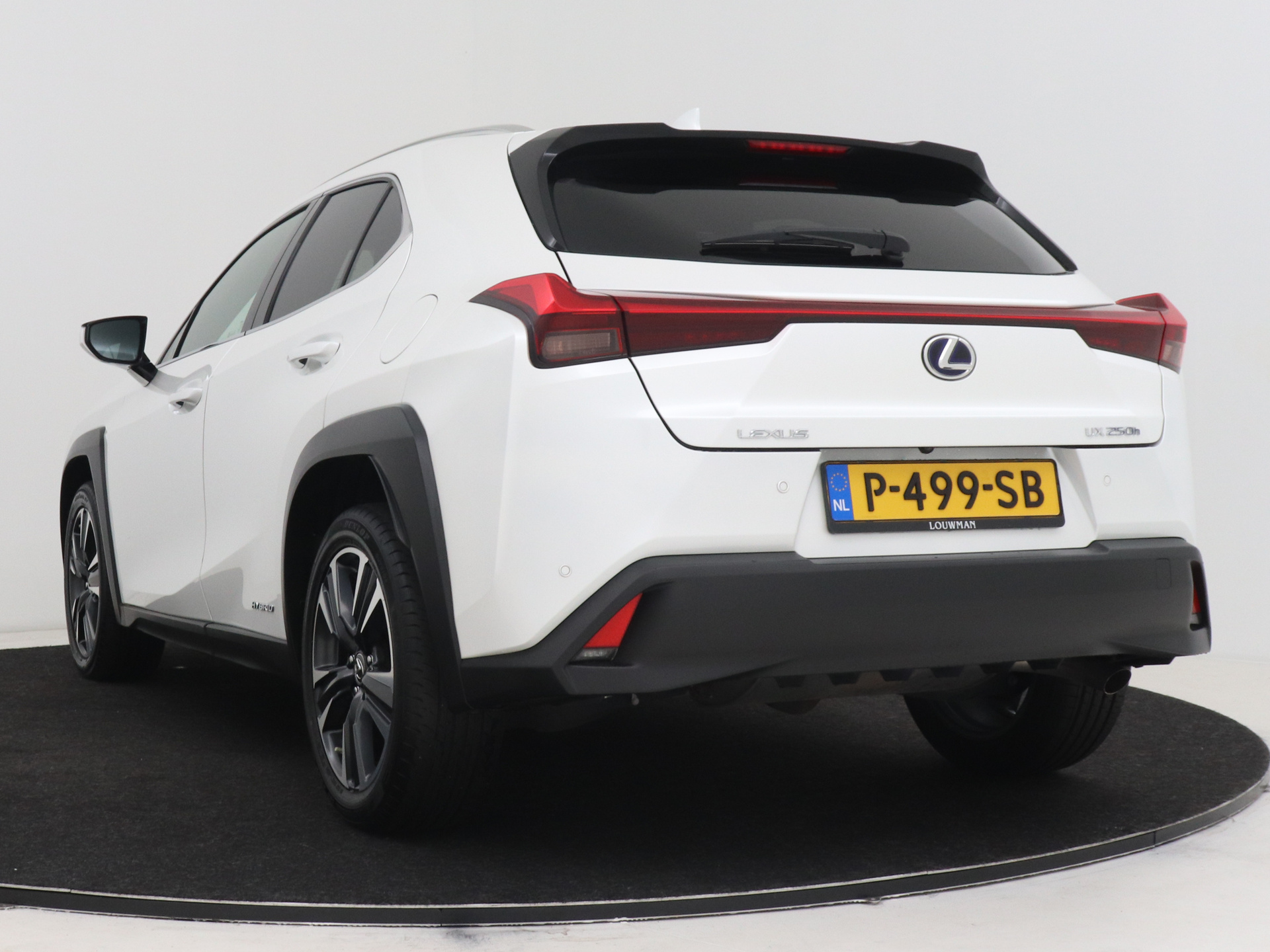 Foto van Lexus Lexus Ux250h