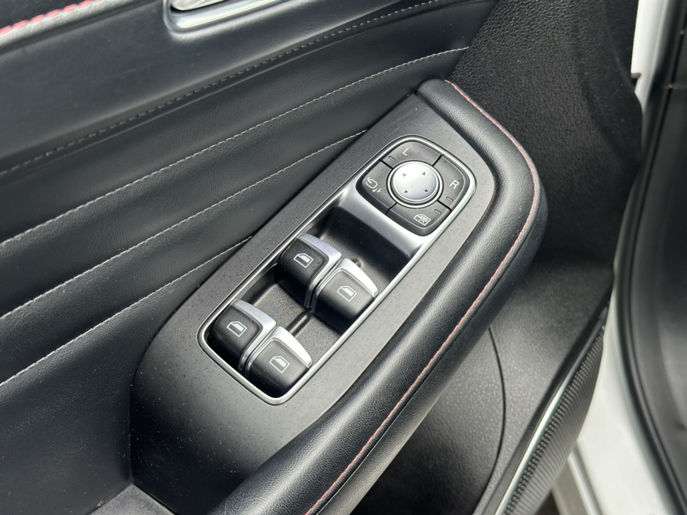 Foto van MG MG Rx6 Plug-in Hybrid