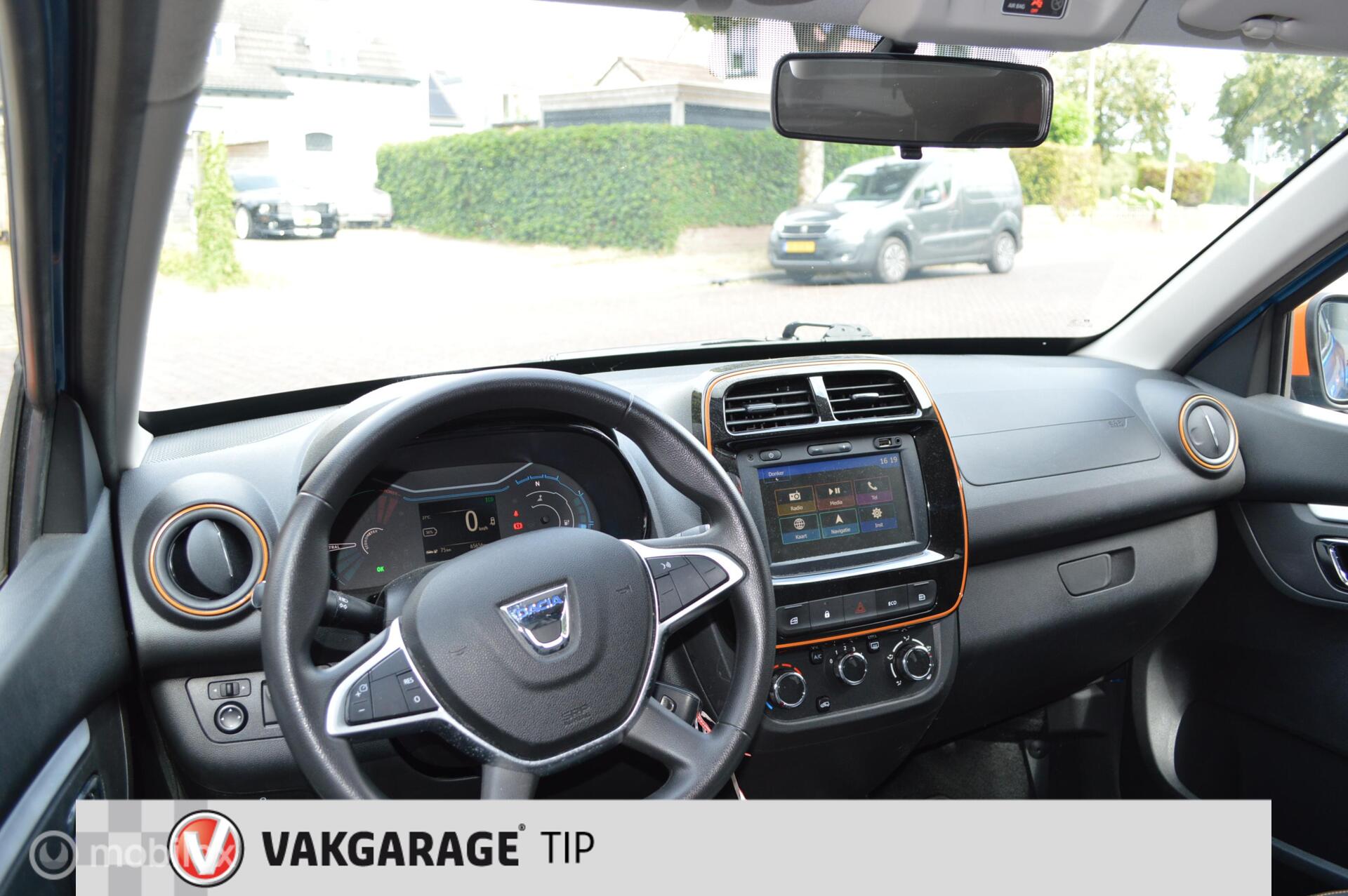 Foto van Dacia Spring