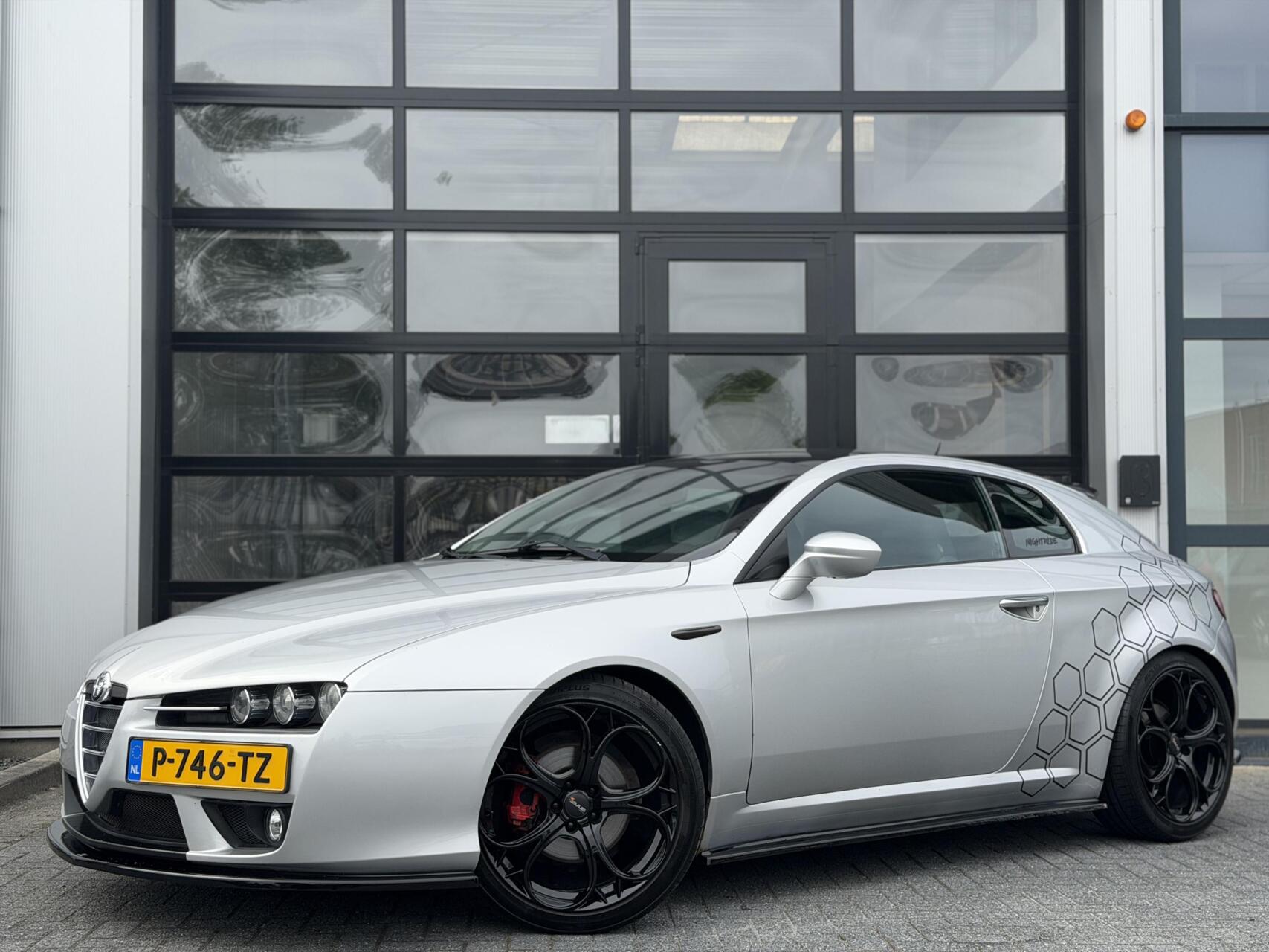 Alfa Romeo Alfa Brera 2.2 JTS SkyWindow / Maxton / PANO / Leder 2006 - voorkant