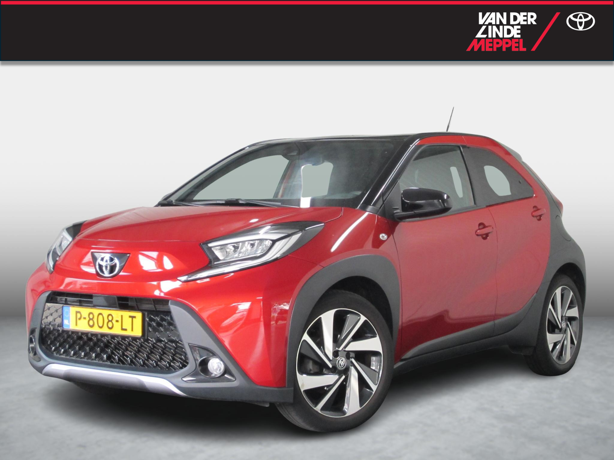 Toyota Toyota Aygo X 1.0 VVT-i MT Envy Camera Navi JBL 2022 - voorkant