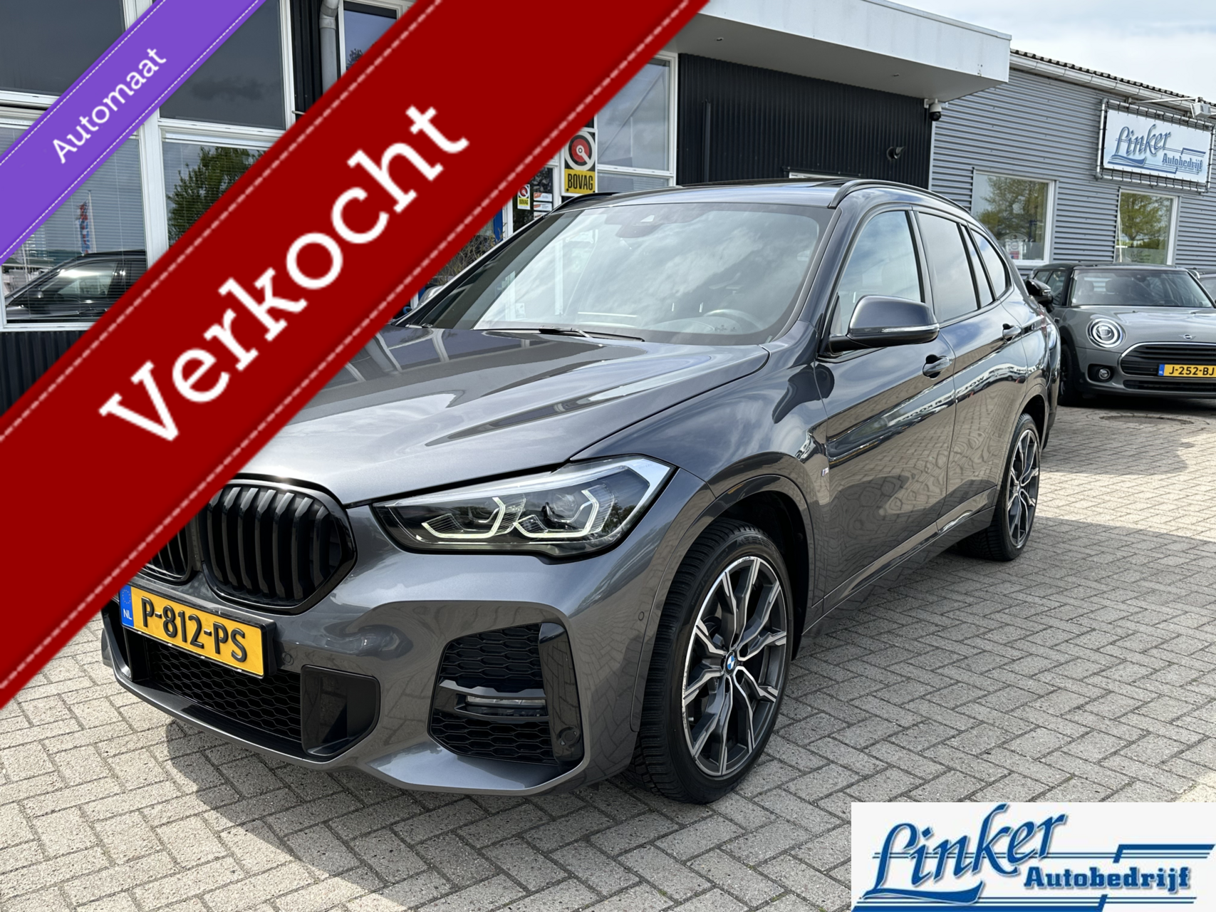 BMW X1 Sdrive20i sDrive20i Business Edition Plus - NL-AUTO PANO M-SPORT CAMERA 2022 - voorkant
