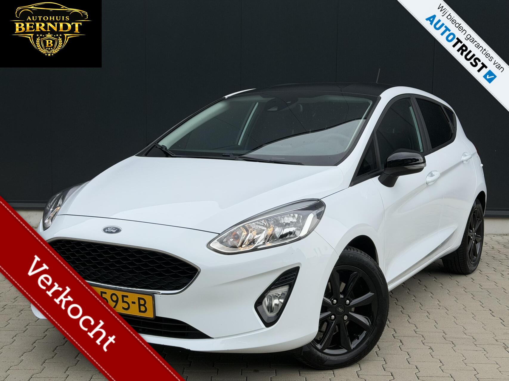 Ford Fiesta 1.1 Trend Cruise CarPlay PDC Airco Elek spiegel 2017 - voorkant