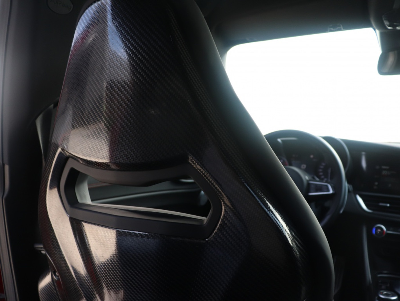 Foto van Alfa Romeo Giulia Quadrifoglio