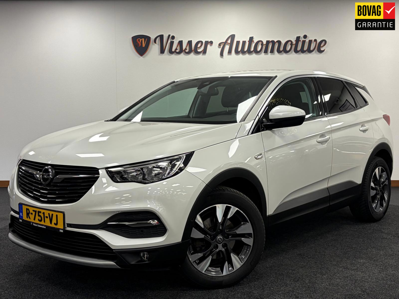 Opel Grandland X 1.2 Turbo Innovation*Winter-pakket*Camera*Electr-Klep*Cruise-Control*Trekhaak*Navi*PDC* 2018 - voorkant