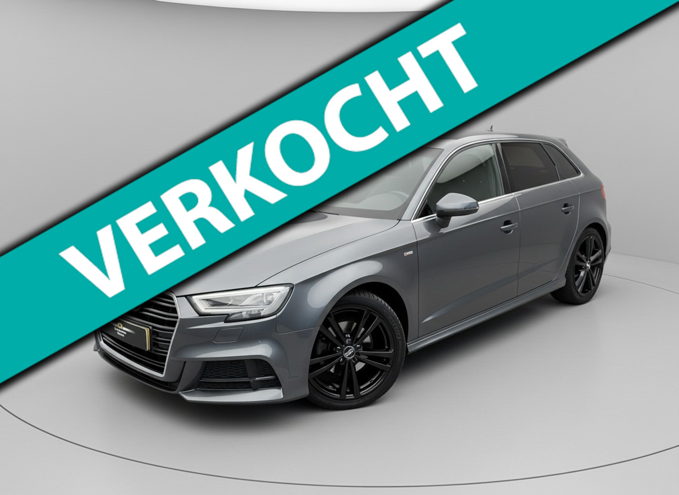 Audi A3 Sportback 1.5 TFSI Automaat S Line Edition * Optiek Zwart * Navigatie * Cruise Control * 2018 - voorkant