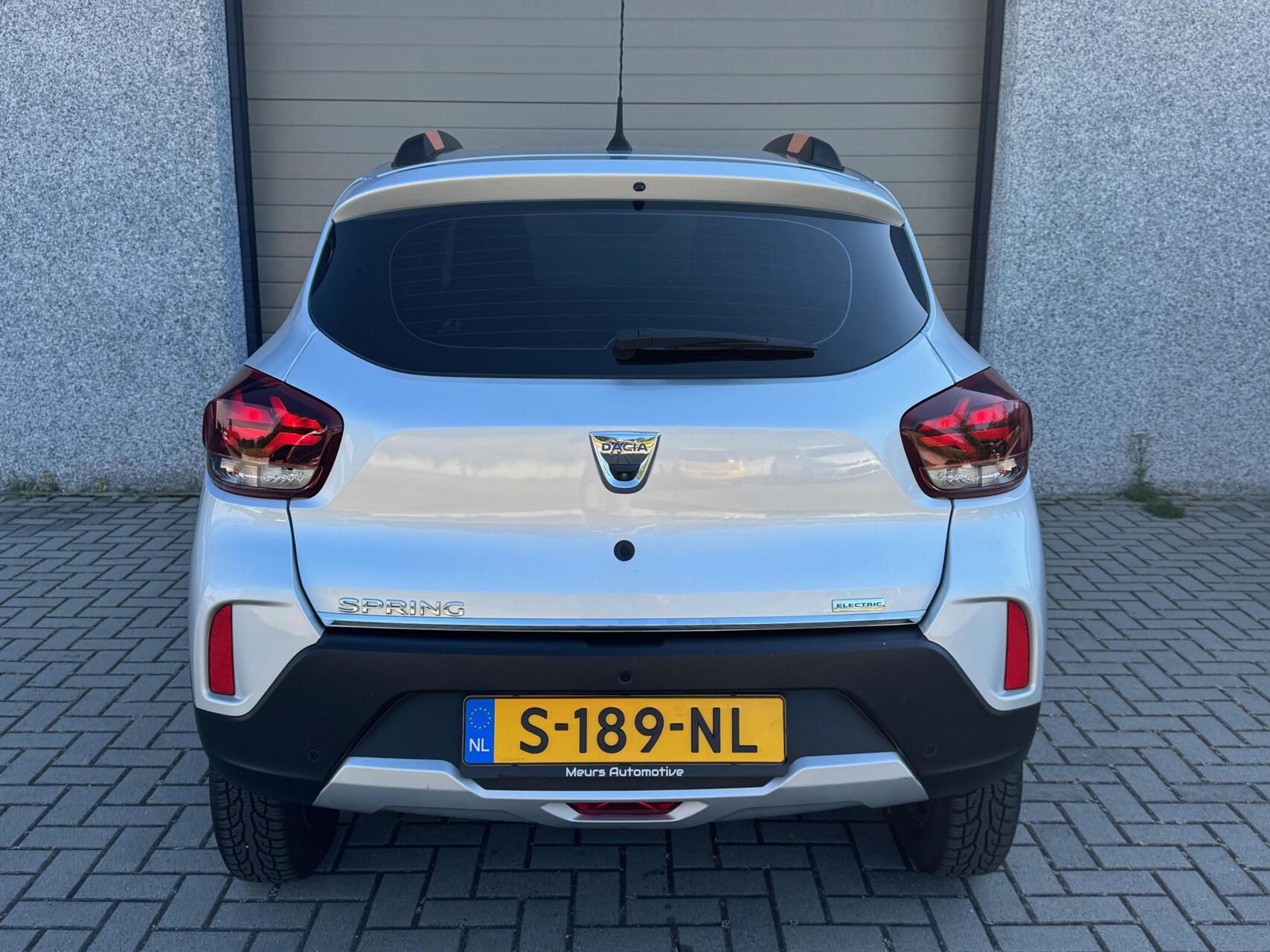Foto van Dacia Spring