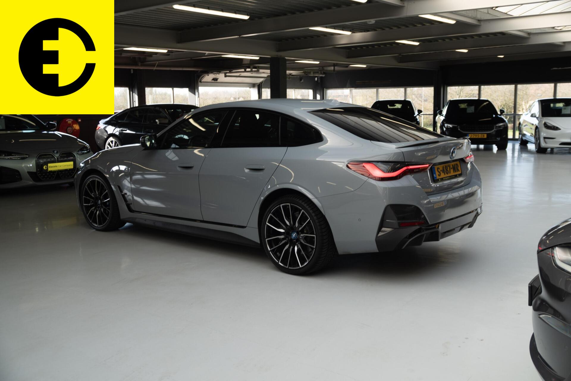 Foto van BMW I4 M50