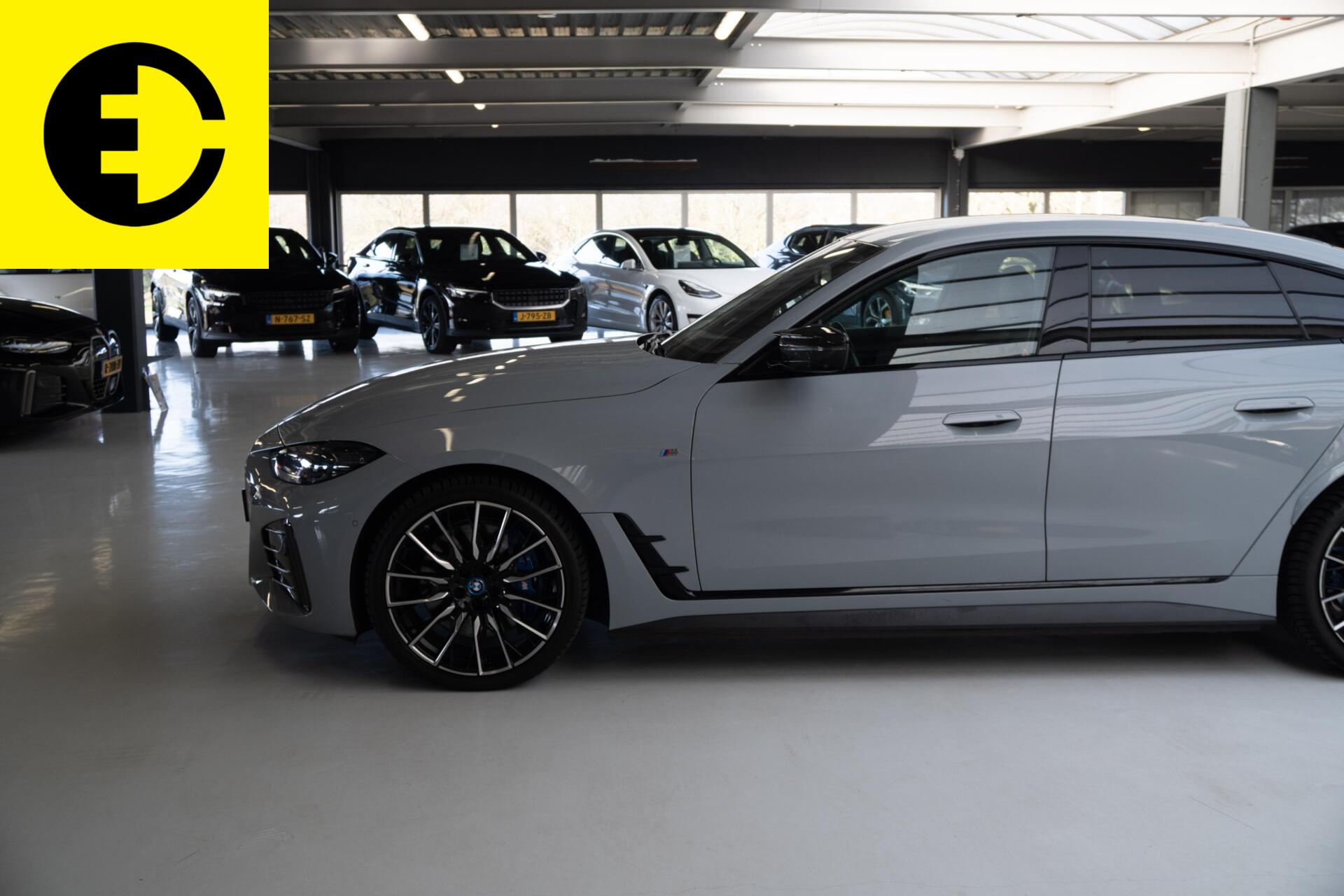 Foto van BMW I4 M50
