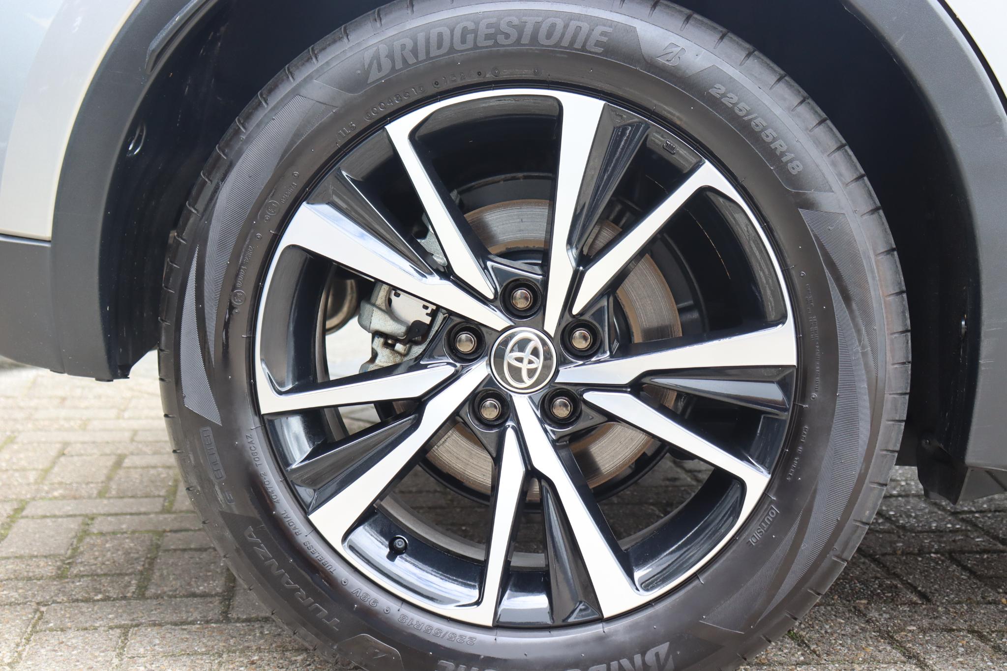 Foto van Toyota Toyota C-hr