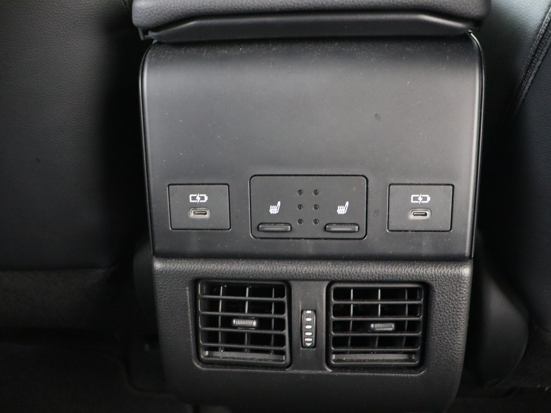 Foto van Toyota Toyota Bz4x