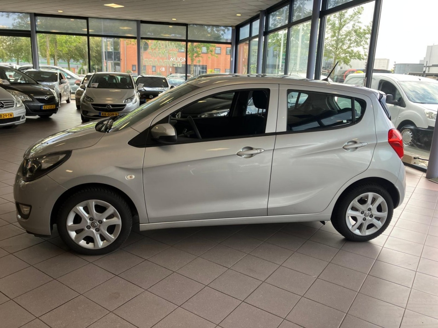 Foto van Opel Karl / Viva