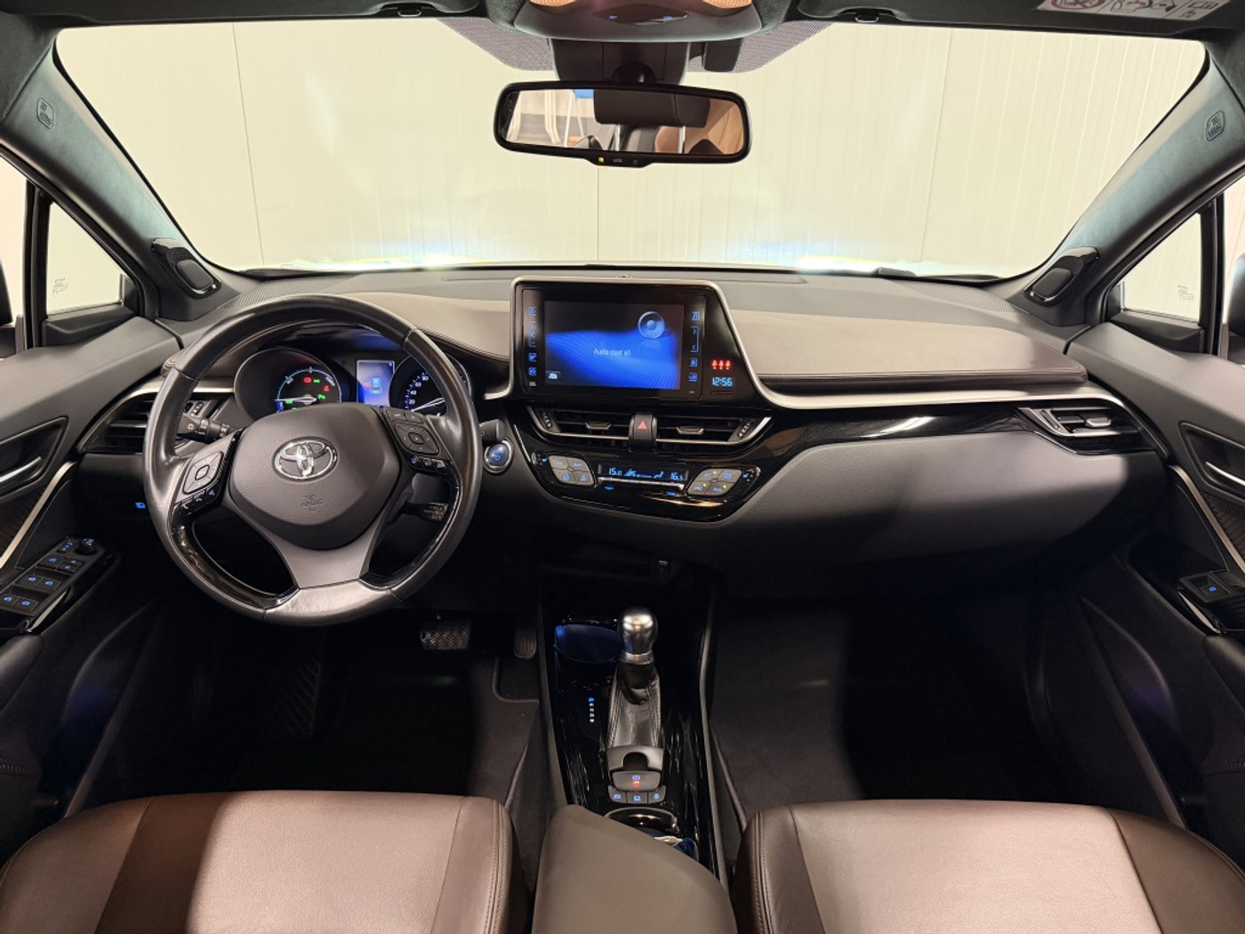 Foto van Toyota Toyota C-hr