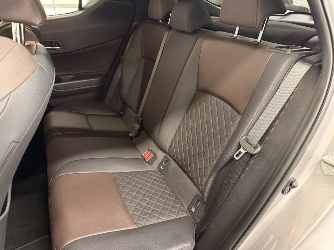 Foto van Toyota Toyota C-hr