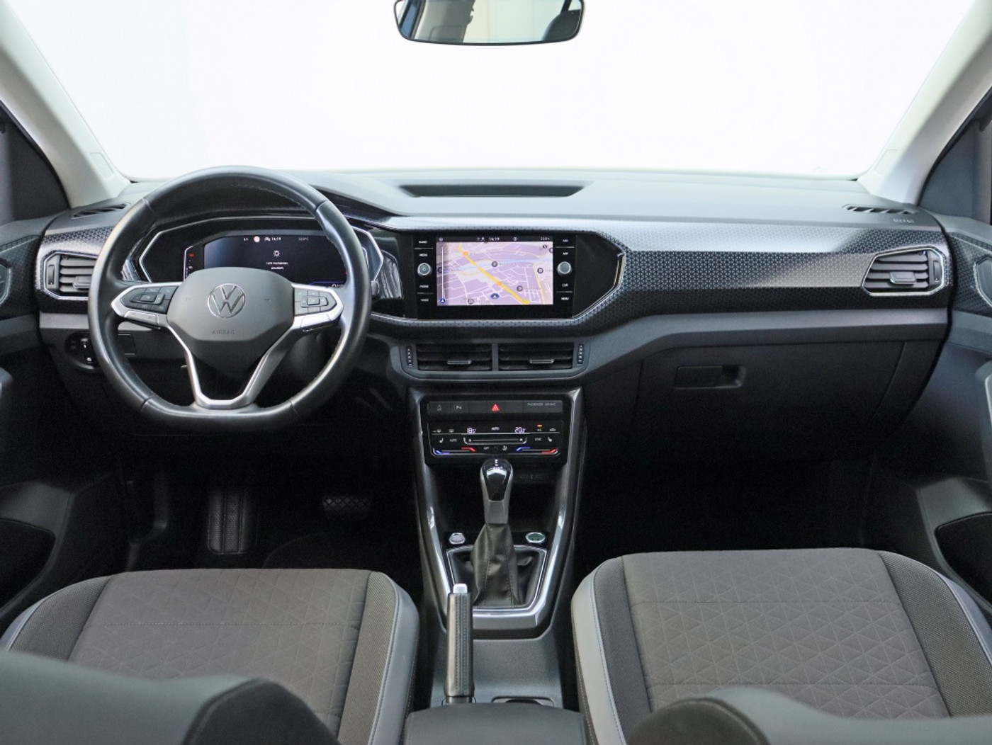 Foto van Volkswagen T-cross