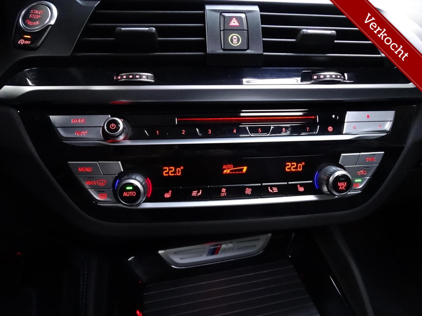Foto van BMW X4 M40i