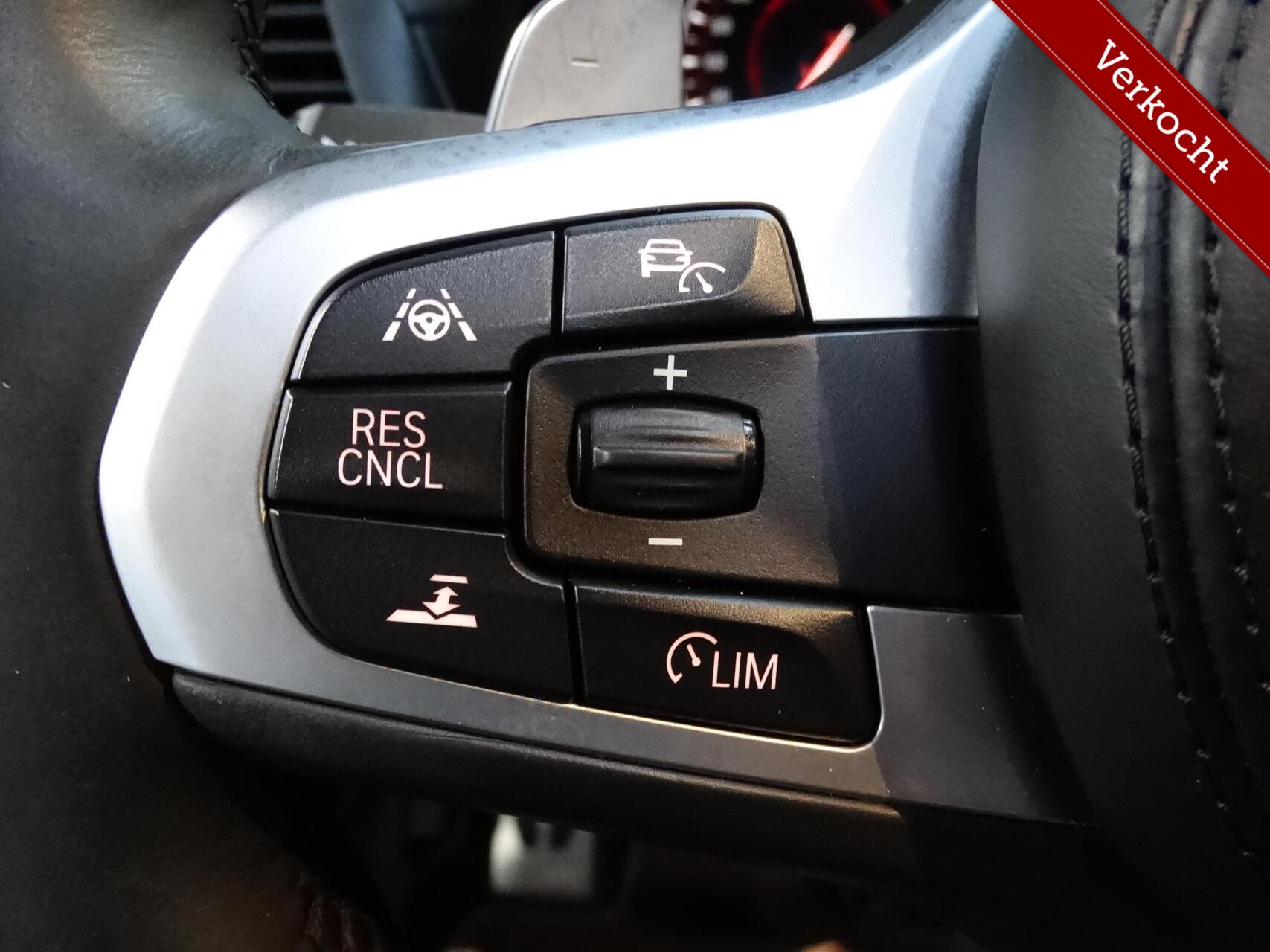 Foto van BMW X4 M40i