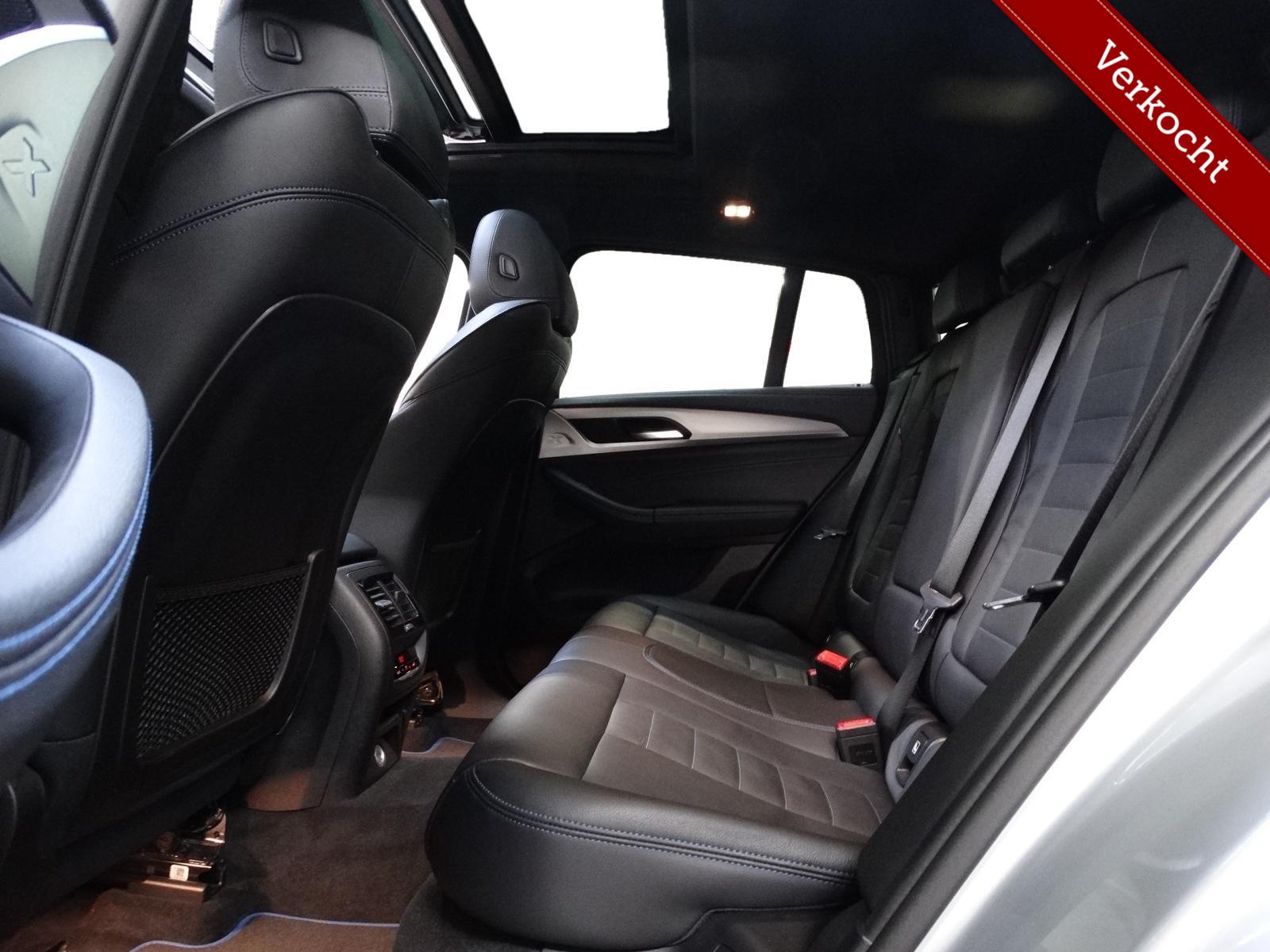 Foto van BMW X4 M40i