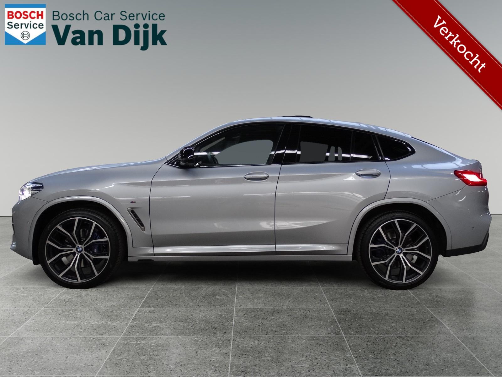 Foto van BMW X4 M40i