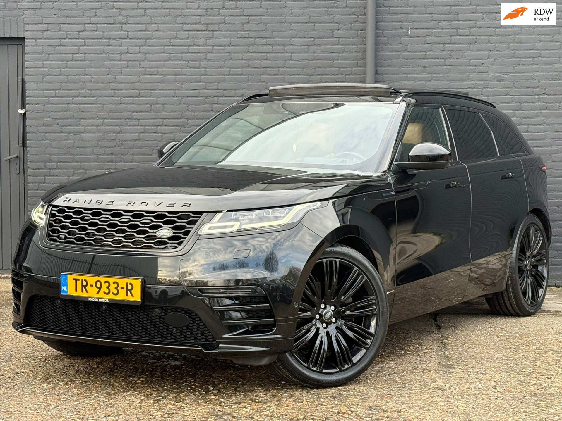 Land Rover Range Rover Velar 3.0 V6 AWD First Edition 2018 - voorkant