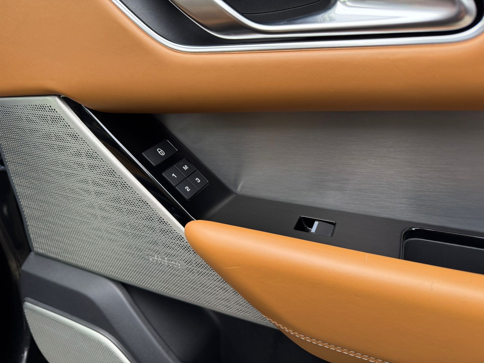 Foto van Land Rover Range Rover Velar