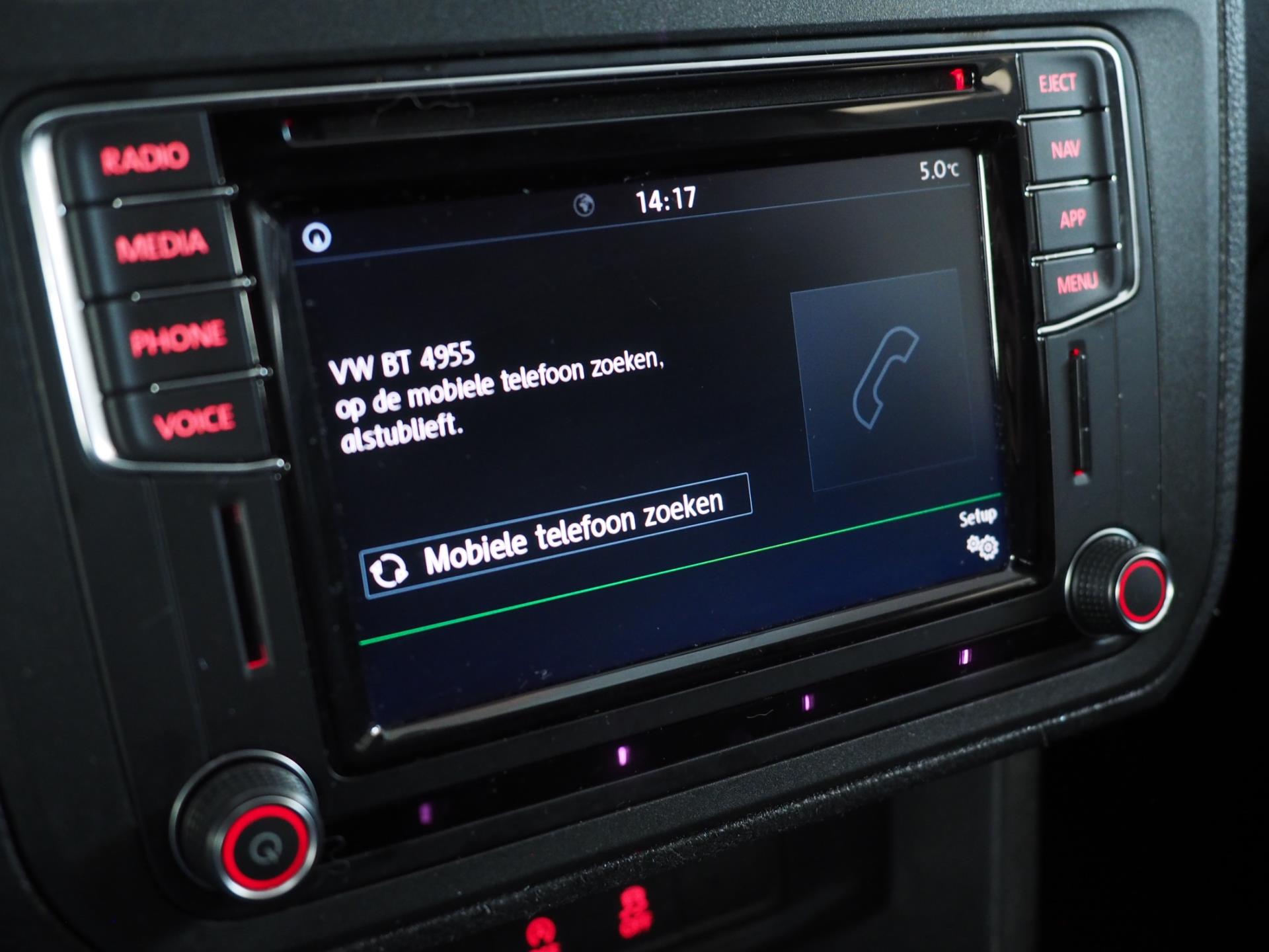 Foto van Volkswagen Caddy Modified Partition Wall