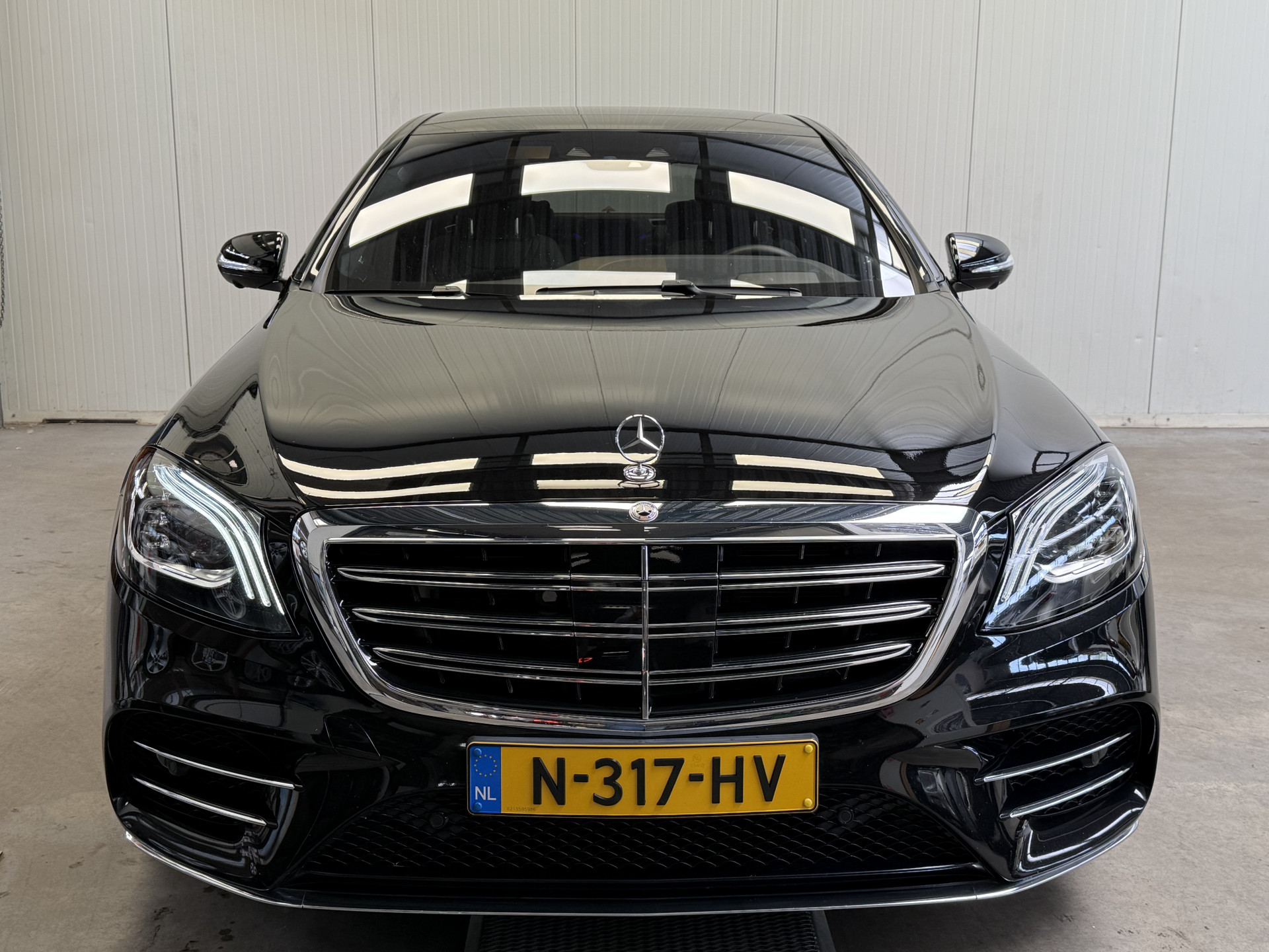 Foto van Mercedes-Benz S 500