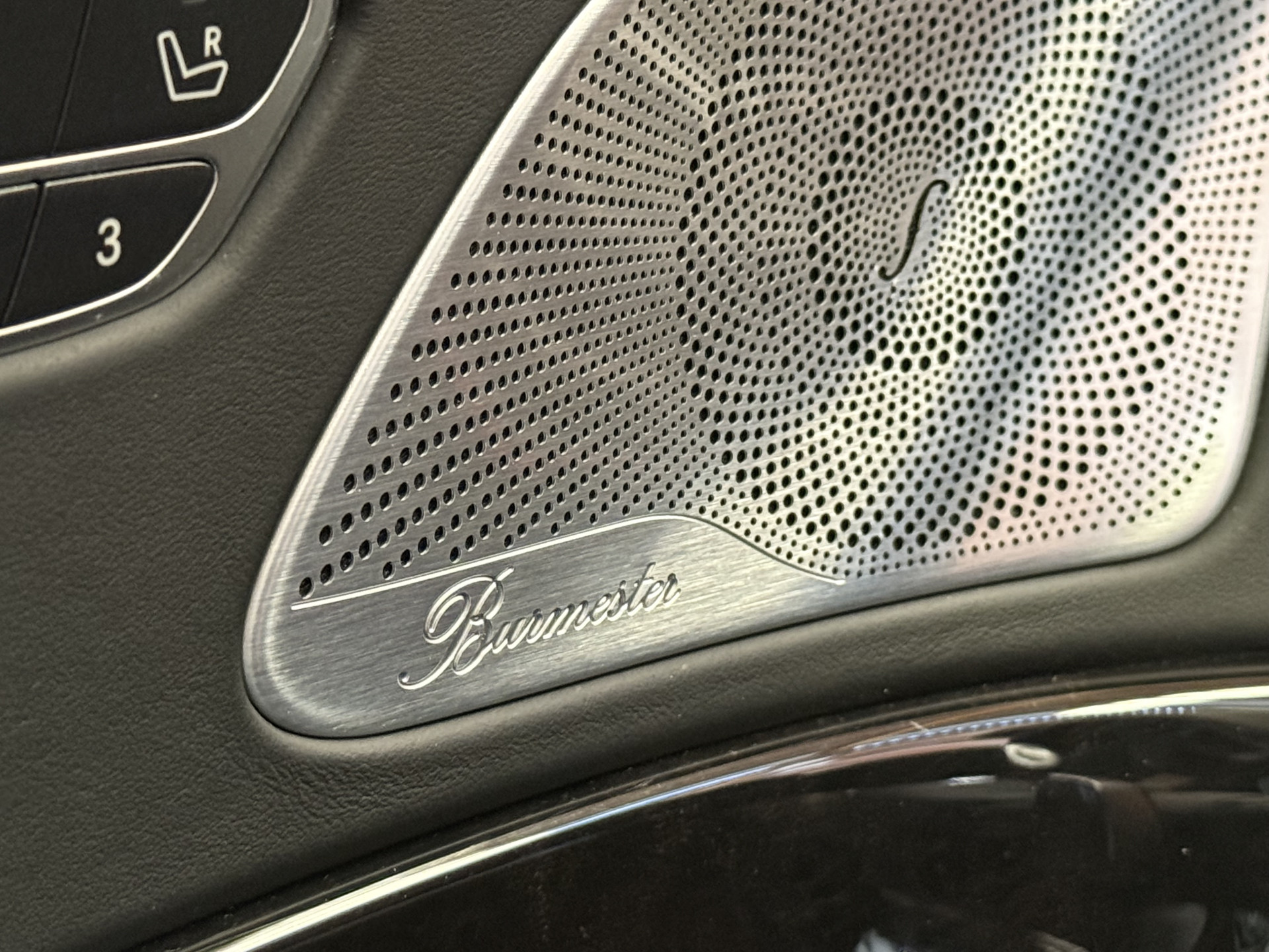 Foto van Mercedes-Benz S 500