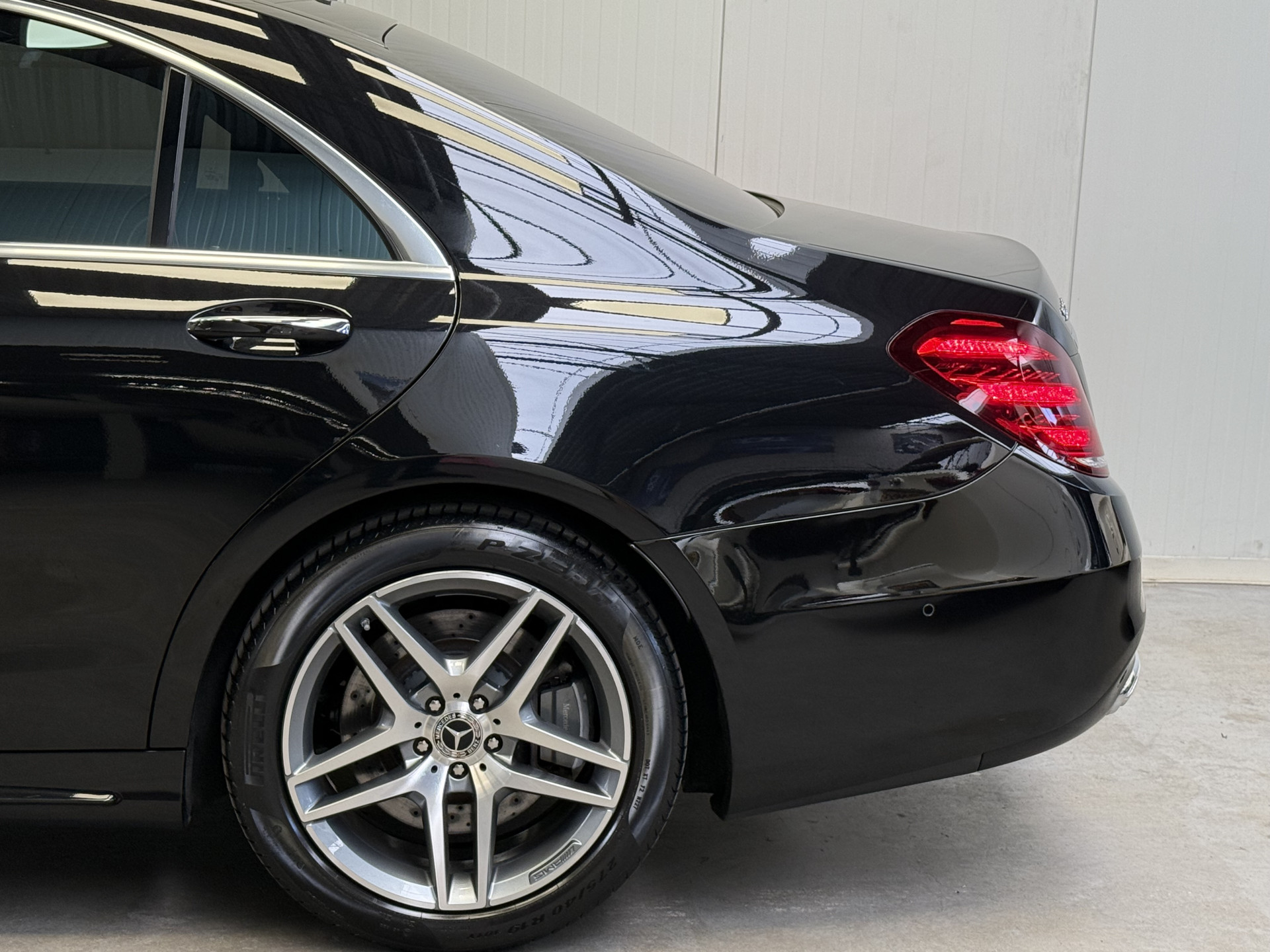 Foto van Mercedes-Benz S 500