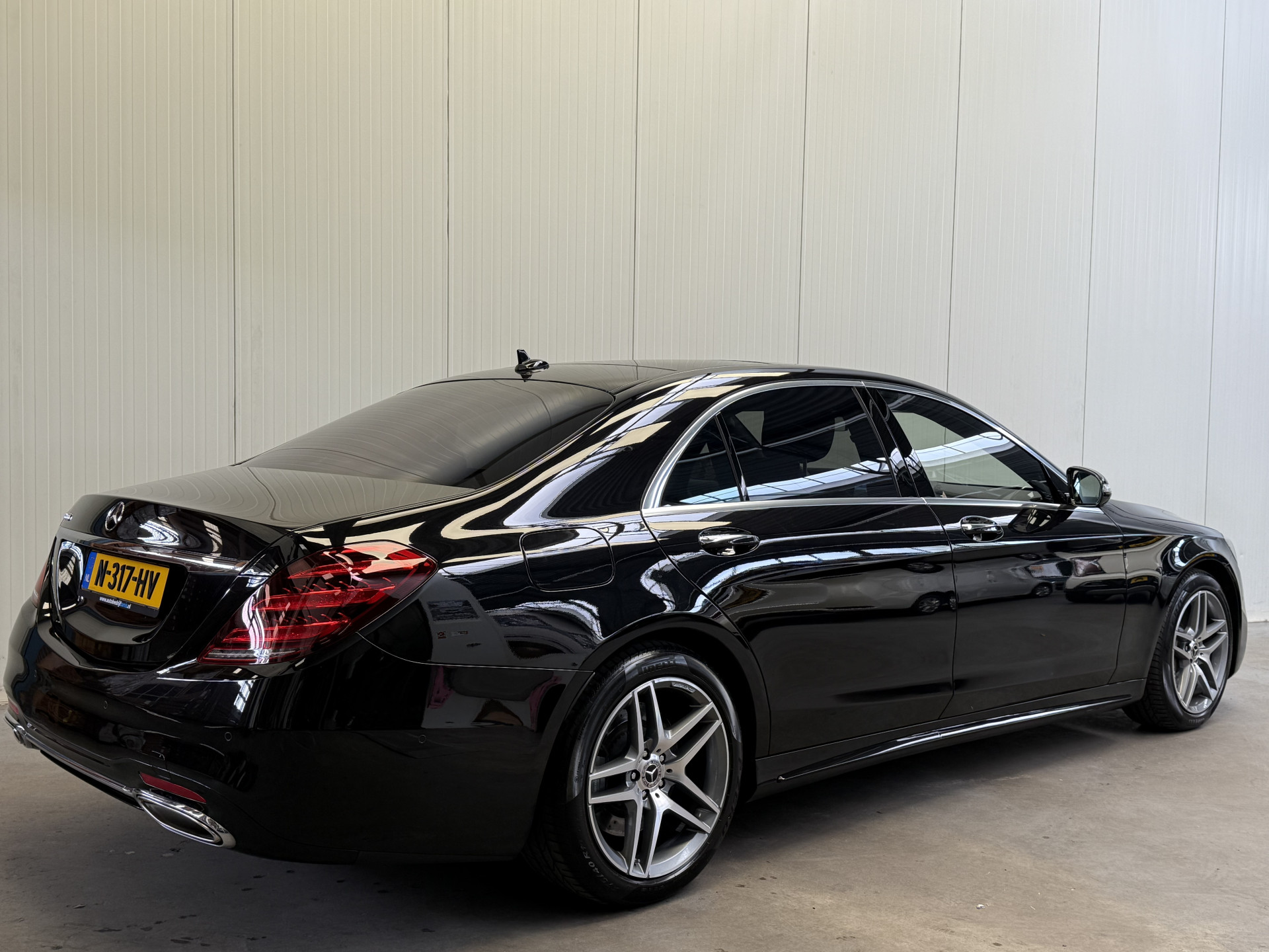 Foto van Mercedes-Benz S 500