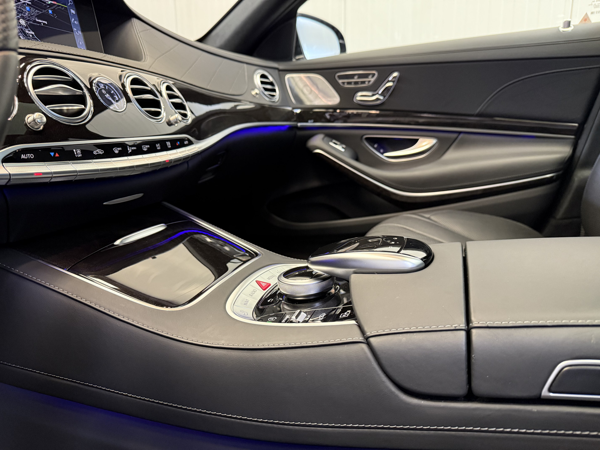 Foto van Mercedes-Benz S 500