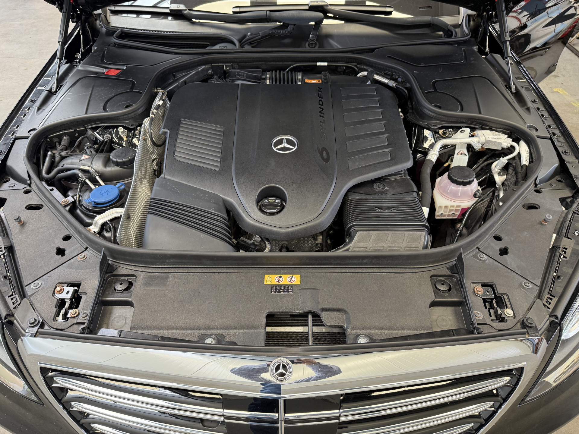 Foto van Mercedes-Benz S 500